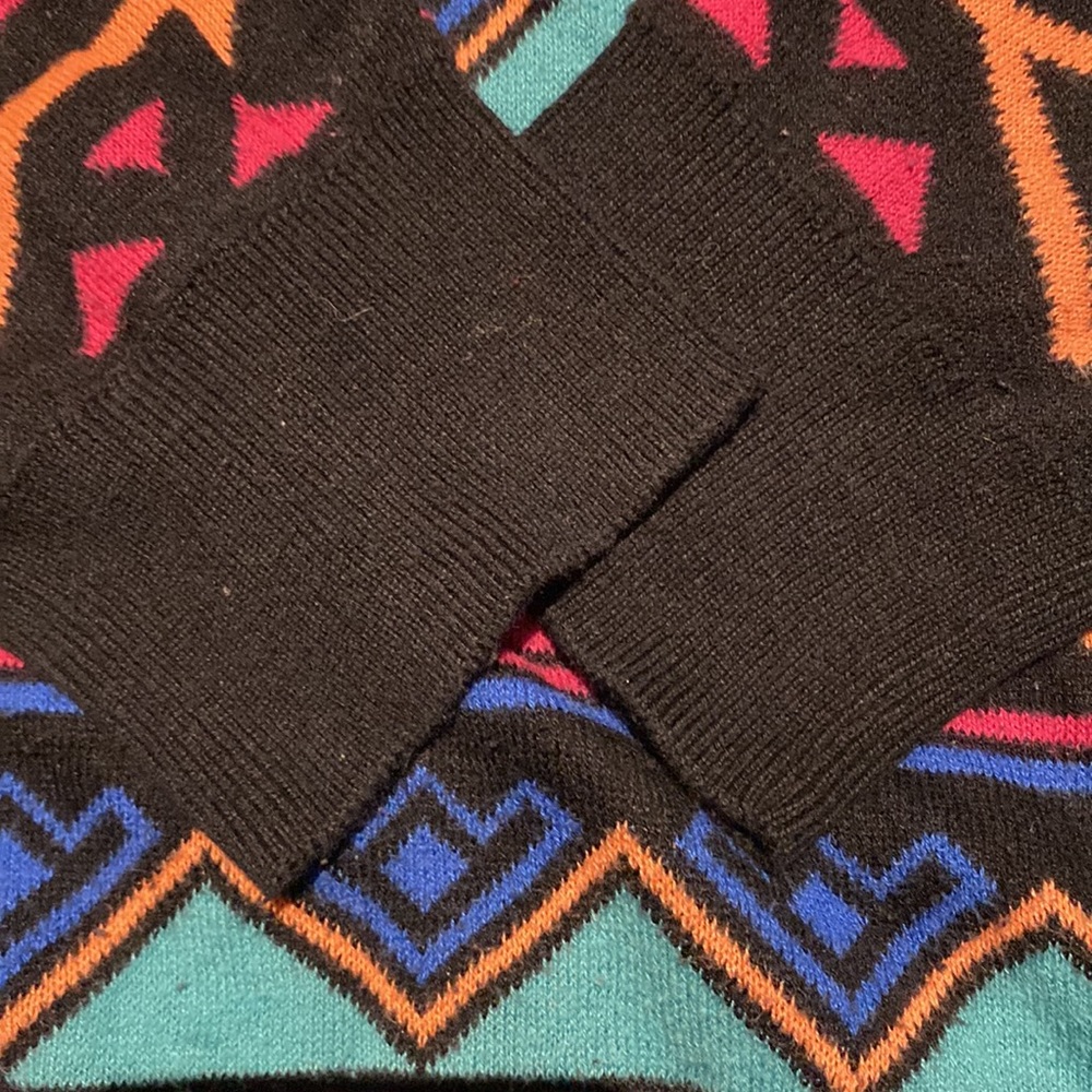 Empyre Multi-Color Funky Sweater - Picture 7 of 9
